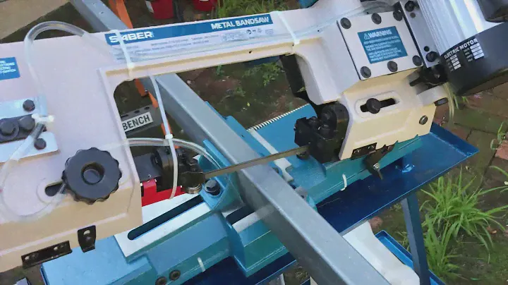 Cheap Bandsaw modified with coolant